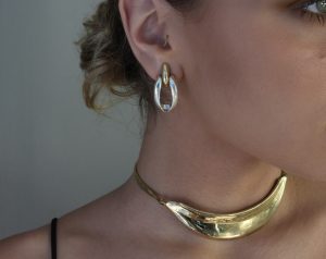 Armor Gold Articulated Collar