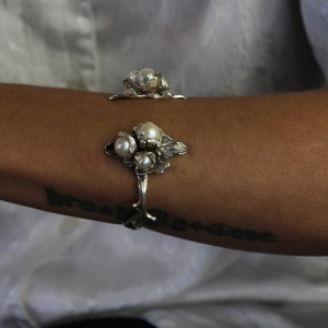 Corallium Silver Cuff Pearls Bracelet