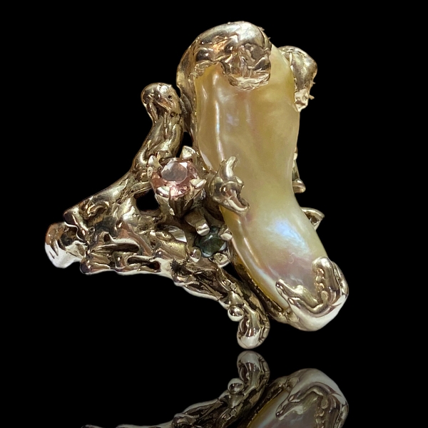 Tiani III Baroque Pearl Ring